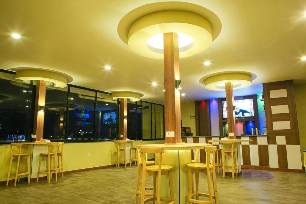 Hotel Glory Garden Pokhara Exterior foto
