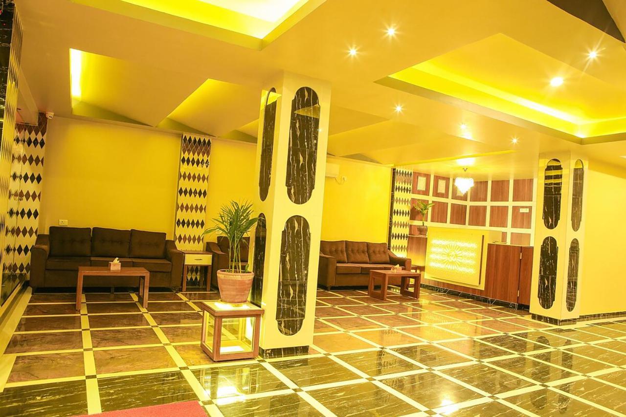 Hotel Glory Garden Pokhara Exterior foto