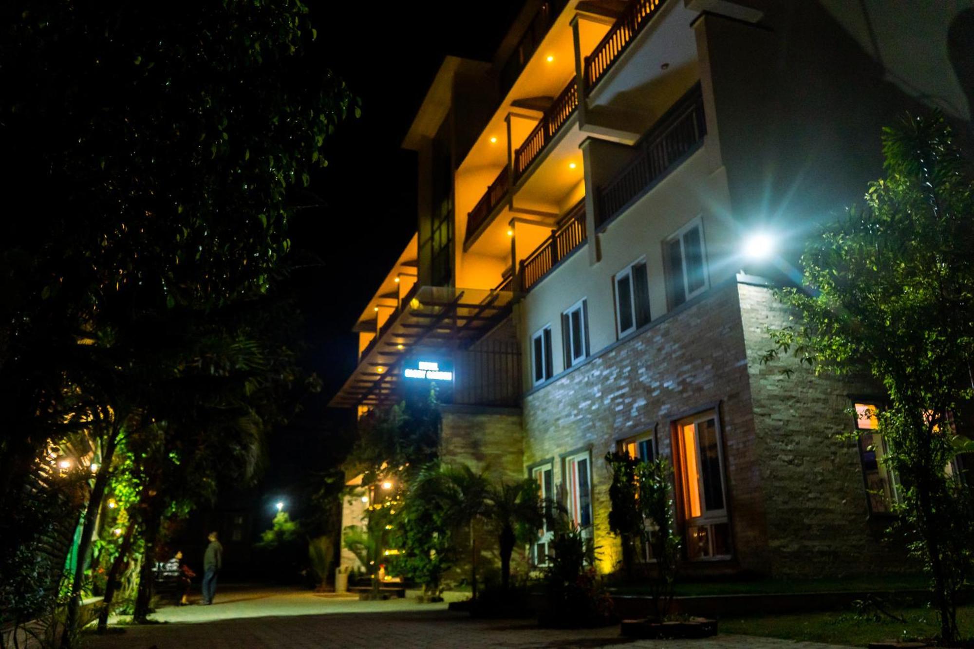 Hotel Glory Garden Pokhara Exterior foto