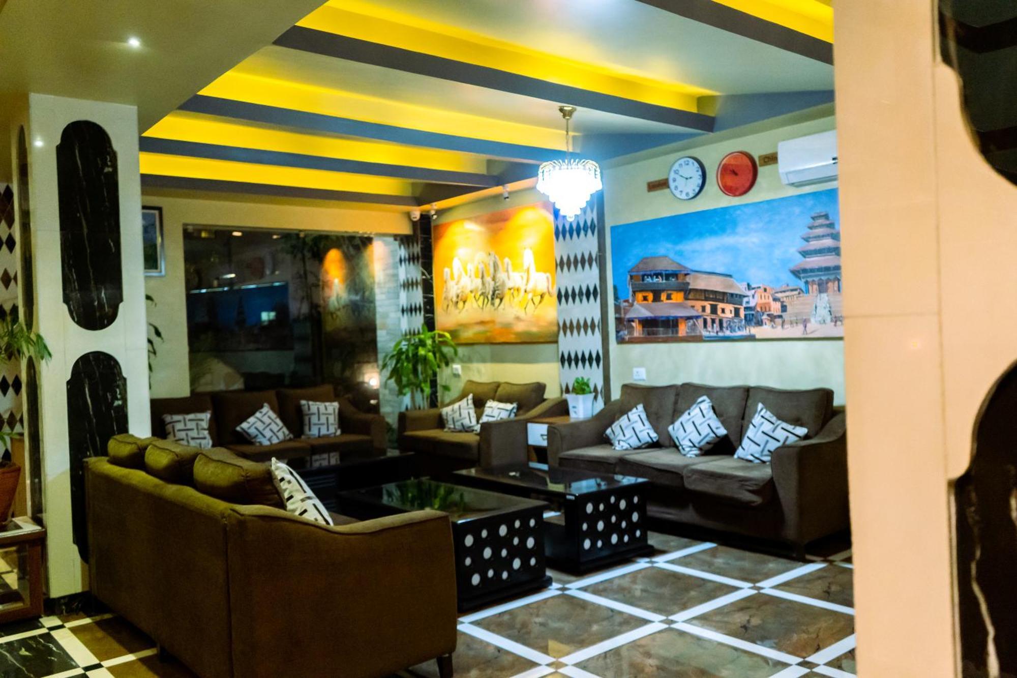 Hotel Glory Garden Pokhara Exterior foto