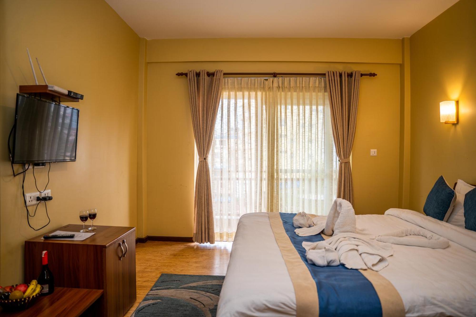 Hotel Glory Garden Pokhara Quarto foto